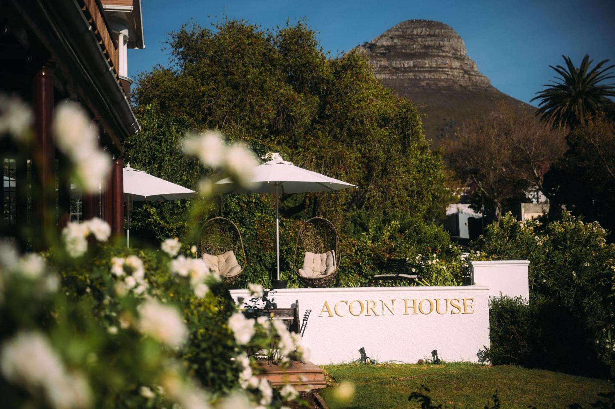 Acorn House Panzió Fokváros Kültér fotó