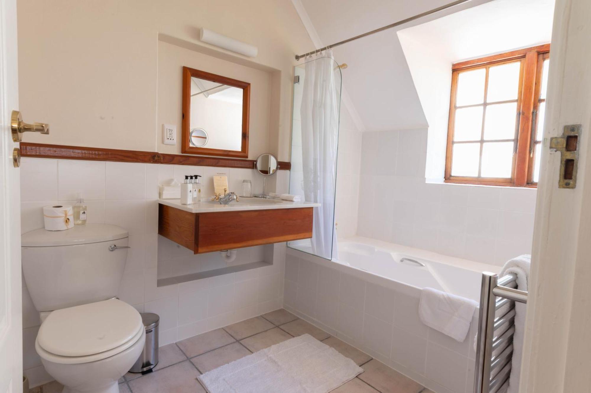 Acorn House Panzió Fokváros Kültér fotó